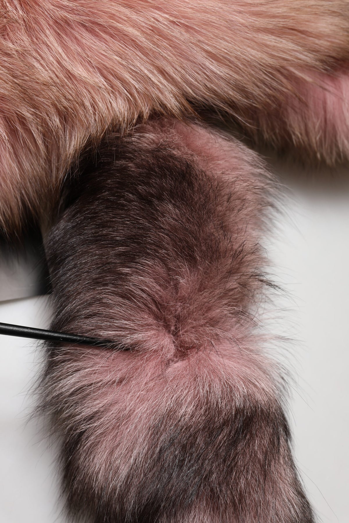 Dolce & Gabbana Pink Frost Fox Fur Neck Warmer Winter 120cm x 27cm Scarf