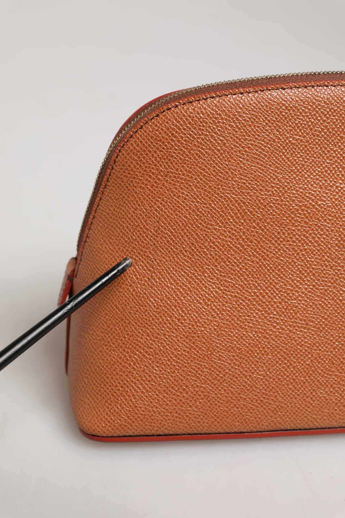 Dolce & Gabbana Orange Beige Leather DG Logo Zip Around Hand Purse Wallet