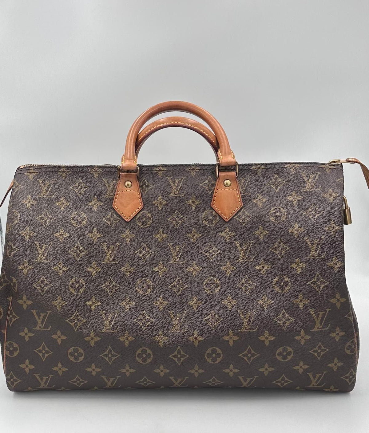 Louis Vuitton LOUIS VUITTON Speedy 40 Monogram Handbag