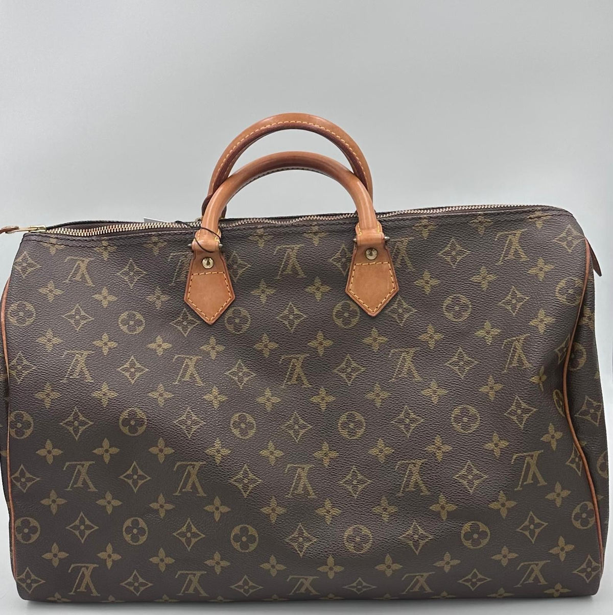 Louis Vuitton LOUIS VUITTON Speedy 40 Monogram Handbag