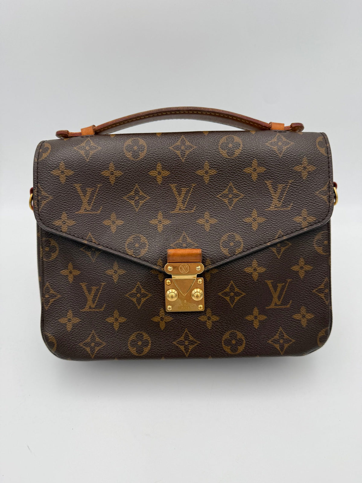 Louis Vuitton LOUIS VUITTON METIS Monogram Handbag