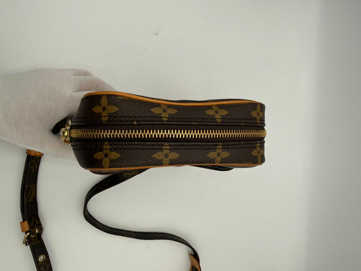Louis Vuitton LOUIS VUITTON DANUBE Monogram Handbag