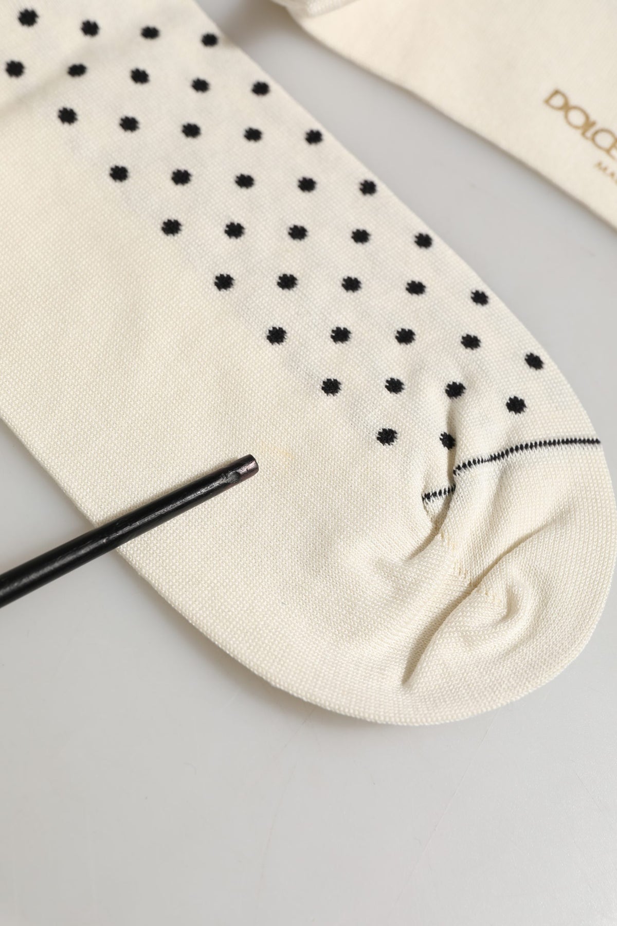 Dolce & Gabbana Off White Cotton Polka Dot Mid Calf Accessory Socks