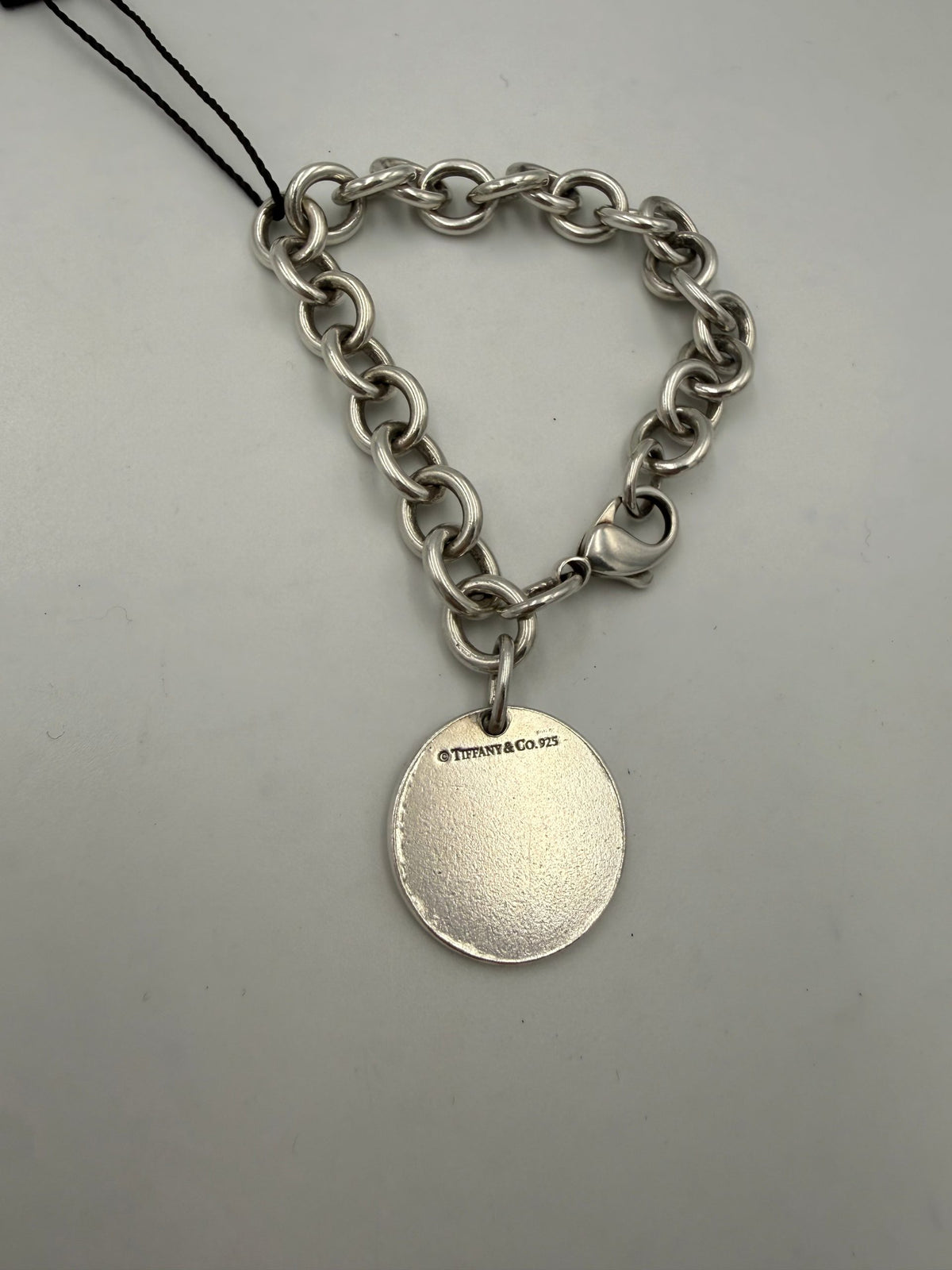 Tiffany & Co. TIFFANY & CO. RETURN TO Round Pendant Bracelet