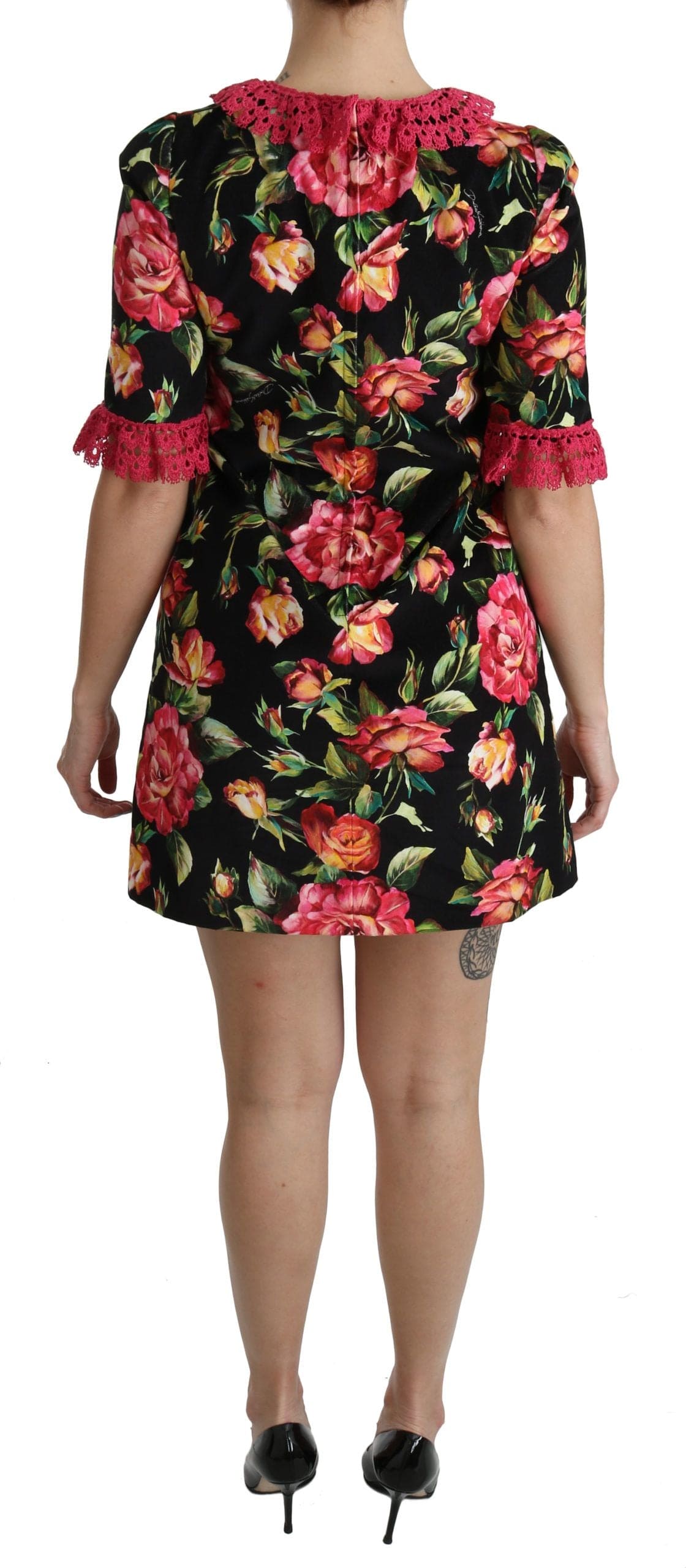 Vestido mini elegante de encaje floral con corte en A de Dolce &amp; Gabbana