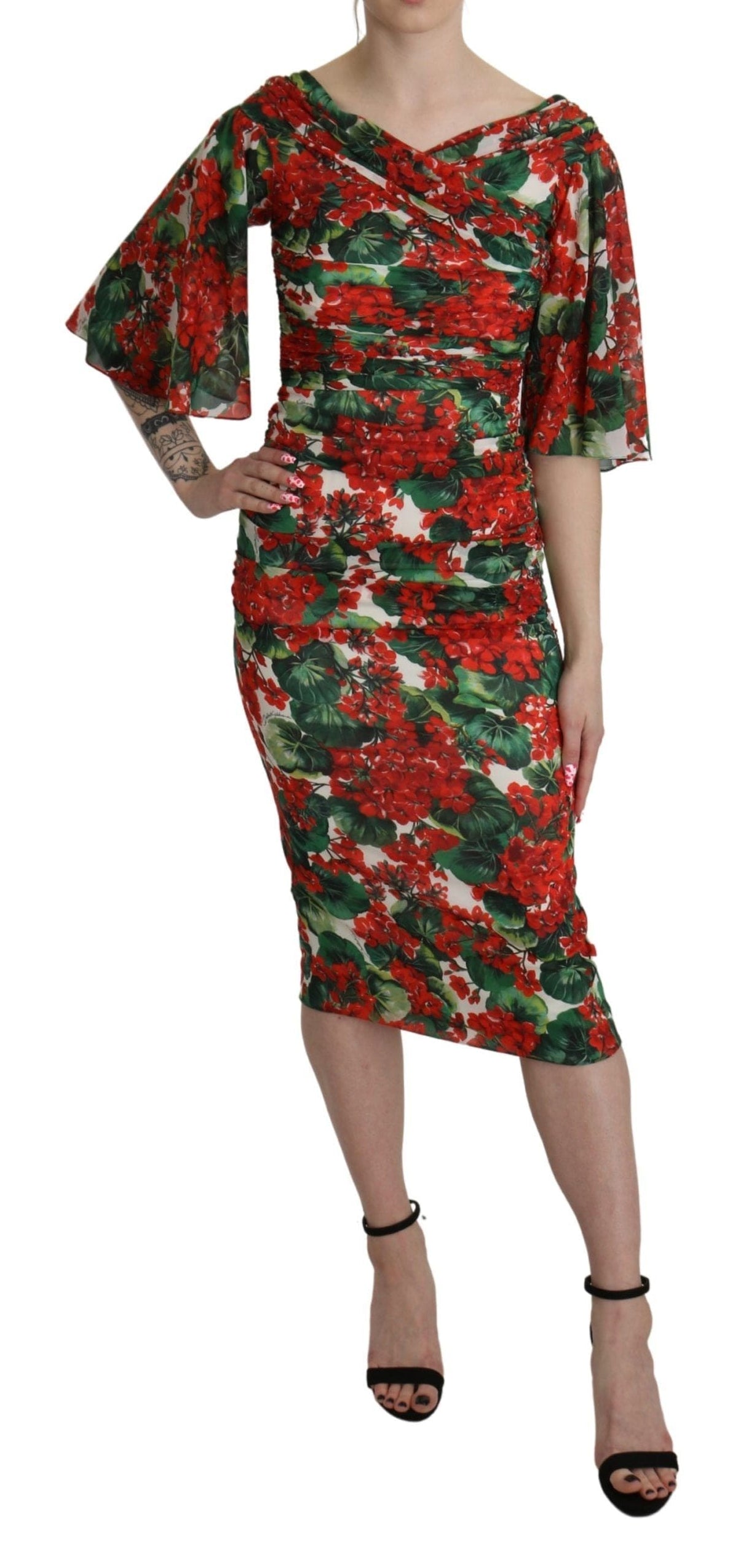 Vestido midi con estampado floral encantador de Dolce &amp; Gabbana