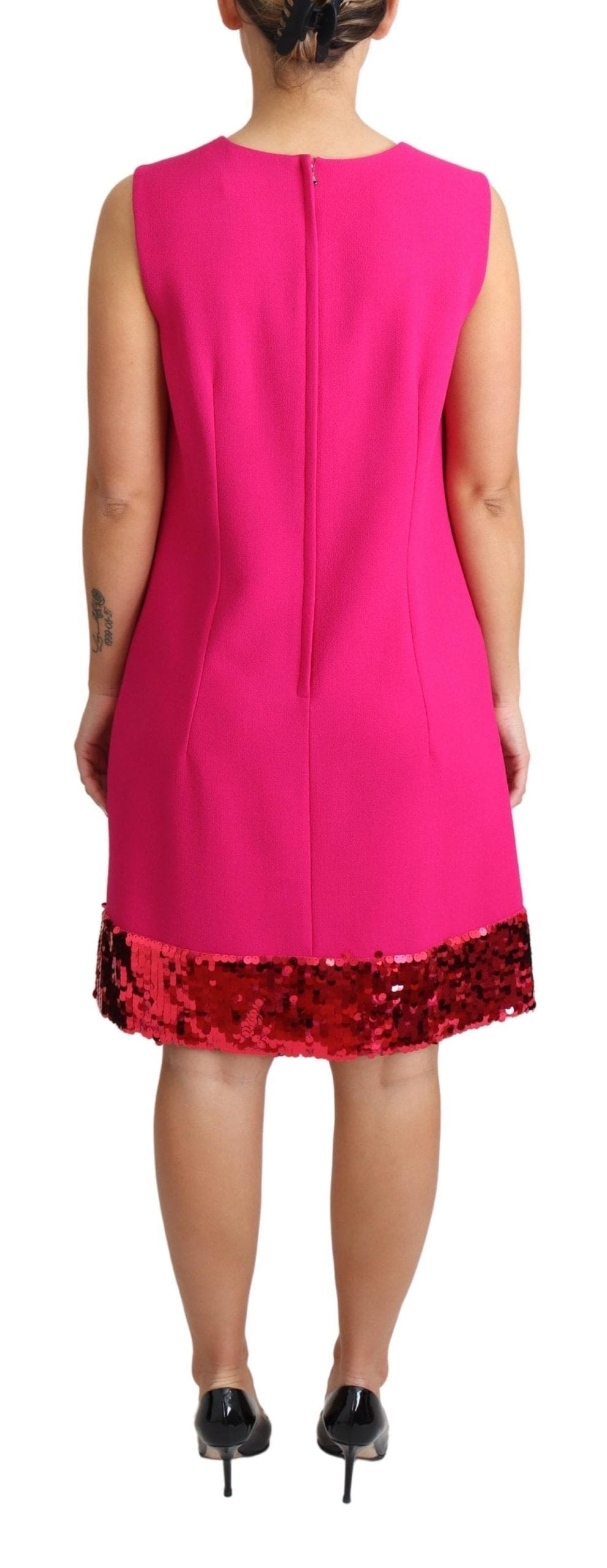 Robe droite élégante en laine mélangée à sequins fuchsia Dolce &amp; Gabbana