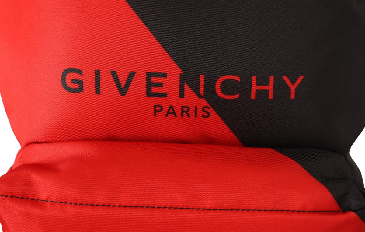 Mochila urbana elegante de Givenchy en negro y rojo