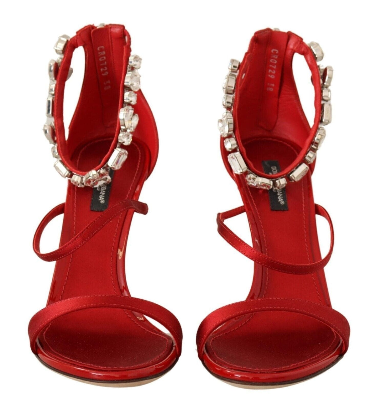 Sandalias de tacón con adornos de cristales en rojo de Dolce &amp; Gabbana