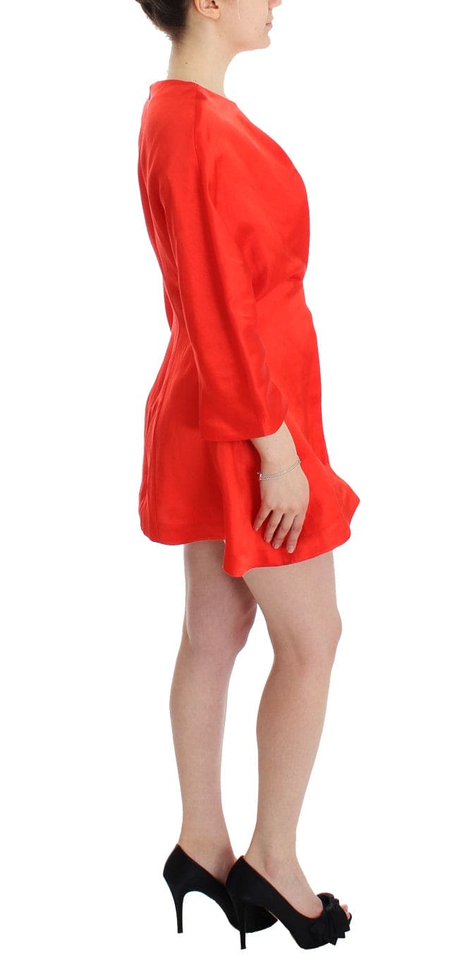 Robe artisanale en lin mélangé rouge radieux de Fyodor Golan