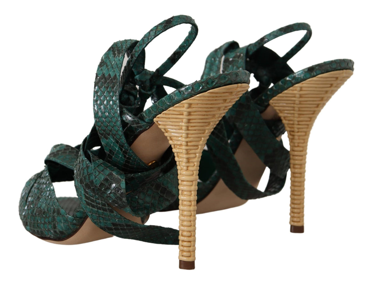 Tacones elegantes de tiras de piel de pitón verde de Dolce &amp; Gabbana