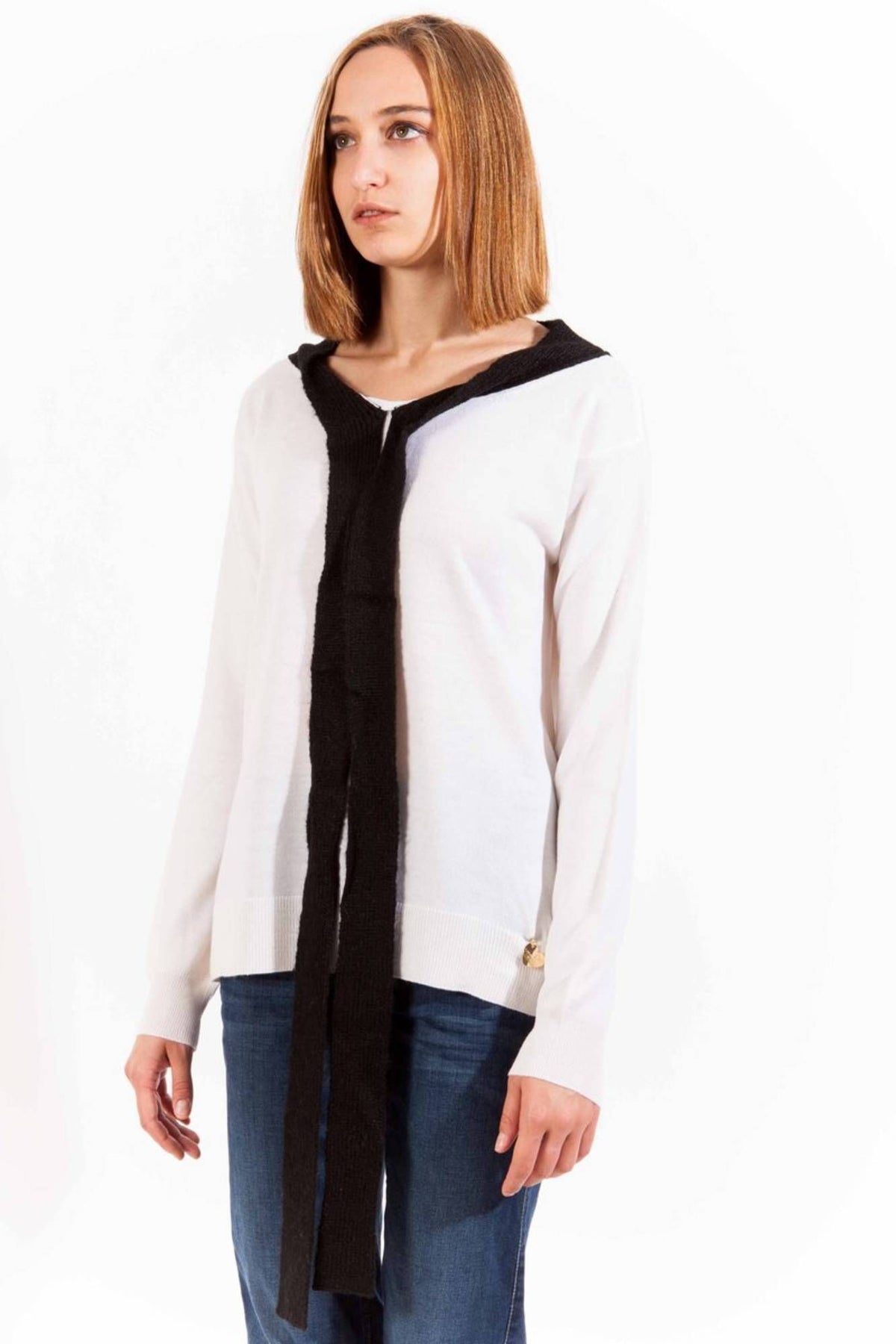 Pull en laine blanche chic Love Moschino avec logo signature