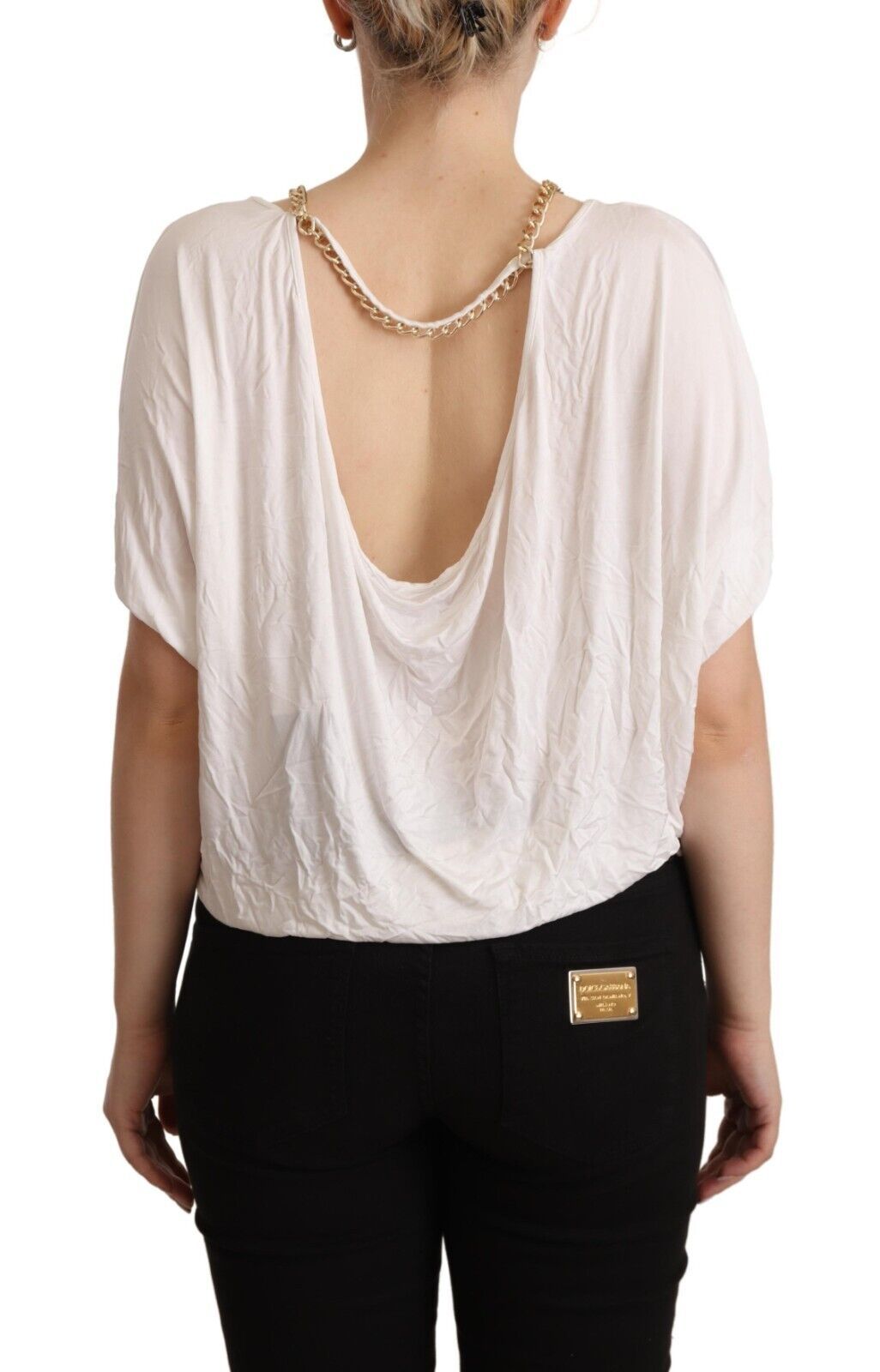 Camiseta elegante con cadena de oro blanco de Guess By Marciano