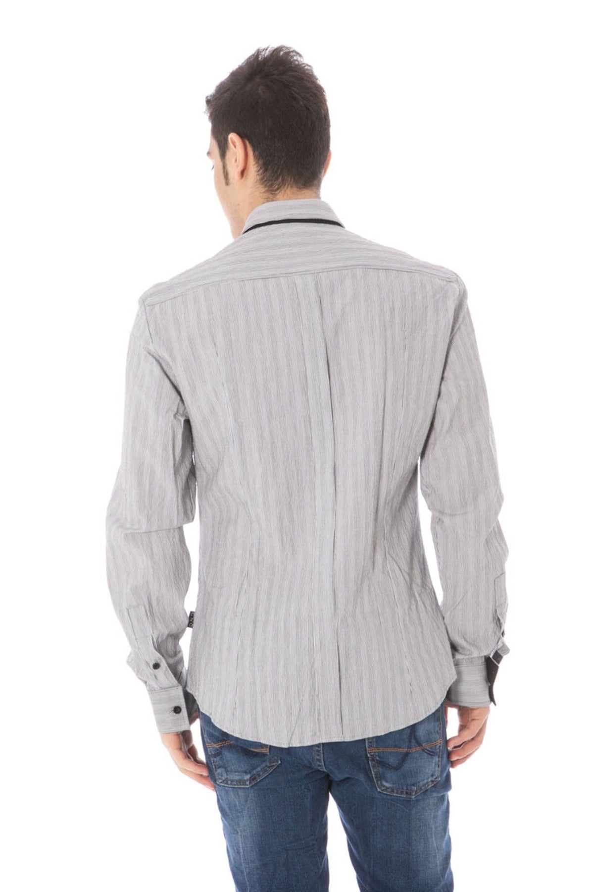 Camisa elegante de cuello italiano blanco nacional