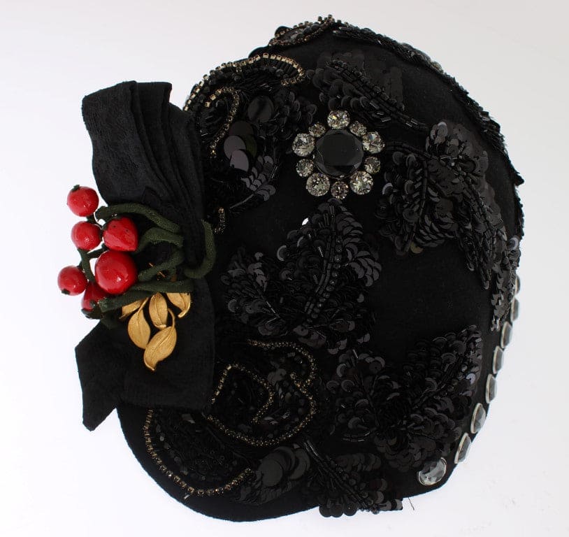 Elegante sombrero cloche adornado con cristales negros de Dolce &amp; Gabbana