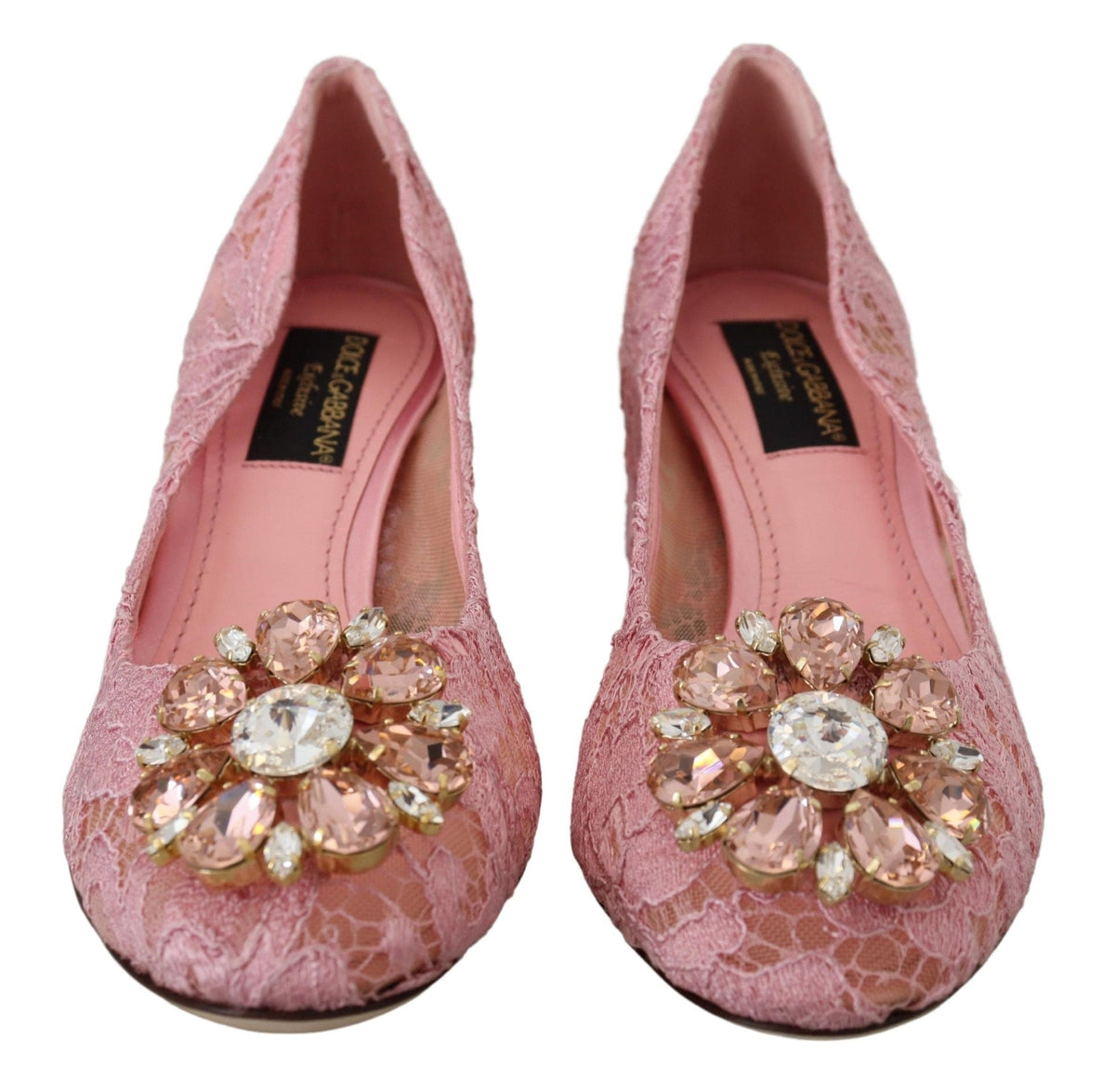 Zapatos de salón con encaje y adornos de cristales en color rosa pastel de Dolce &amp; Gabbana