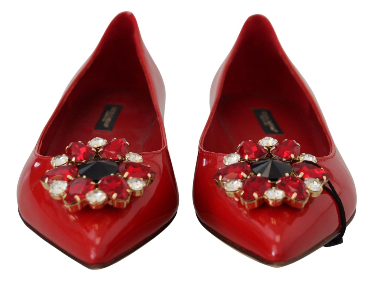 Mocasines de ante rojo con cristales de Dolce &amp; Gabbana: elegancia exquisita