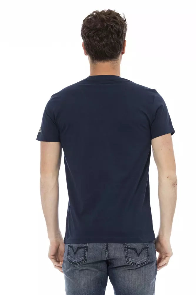 Camiseta Trussardi Action Chic azul con cuello en V y estampado elegante en el frente