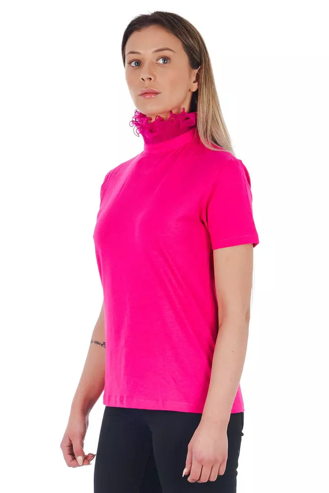 Camiseta de cuello alto con espalda de encaje en color rosa chic de Frankie Morello