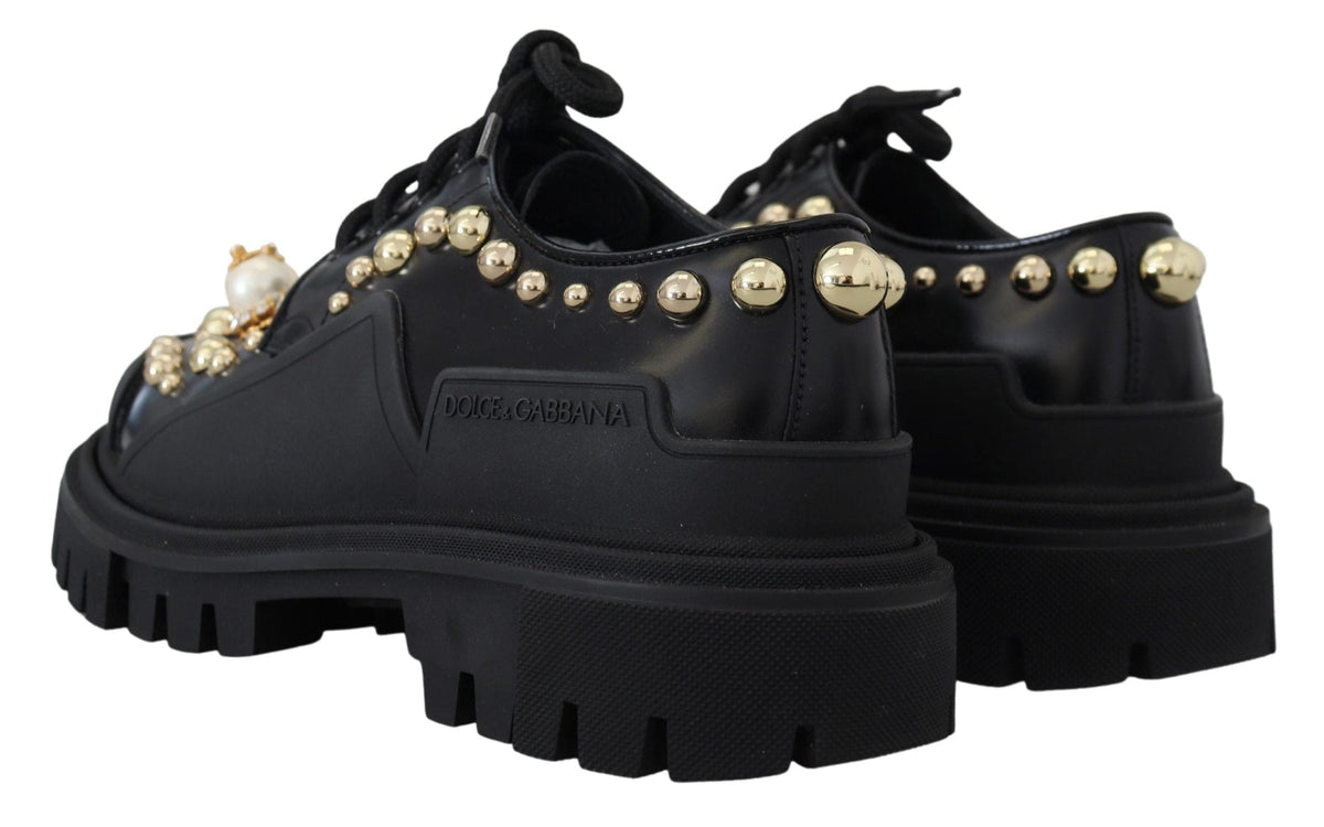 Chaussures plates Derby en cuir noir intemporelles Dolce &amp; Gabbana avec détails glamour