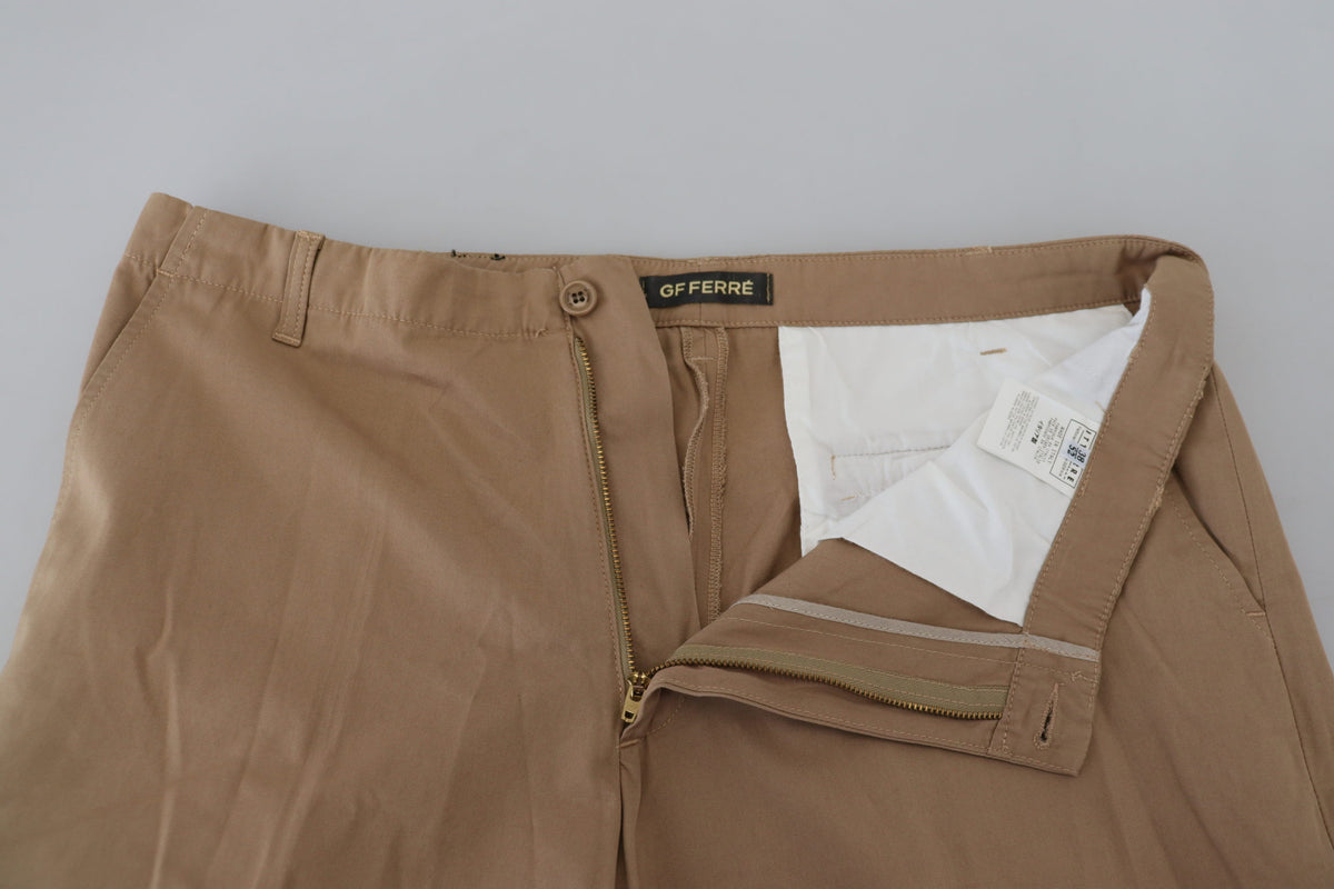 Pantalones chinos rectos elegantes de color marrón de GF Ferre