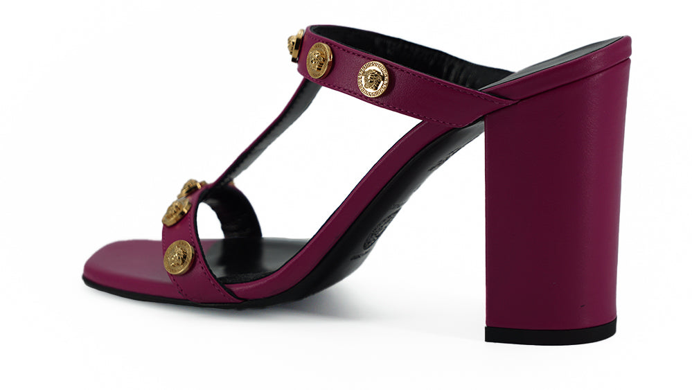 Sandalias altas elegantes de piel de becerro morada de Versace