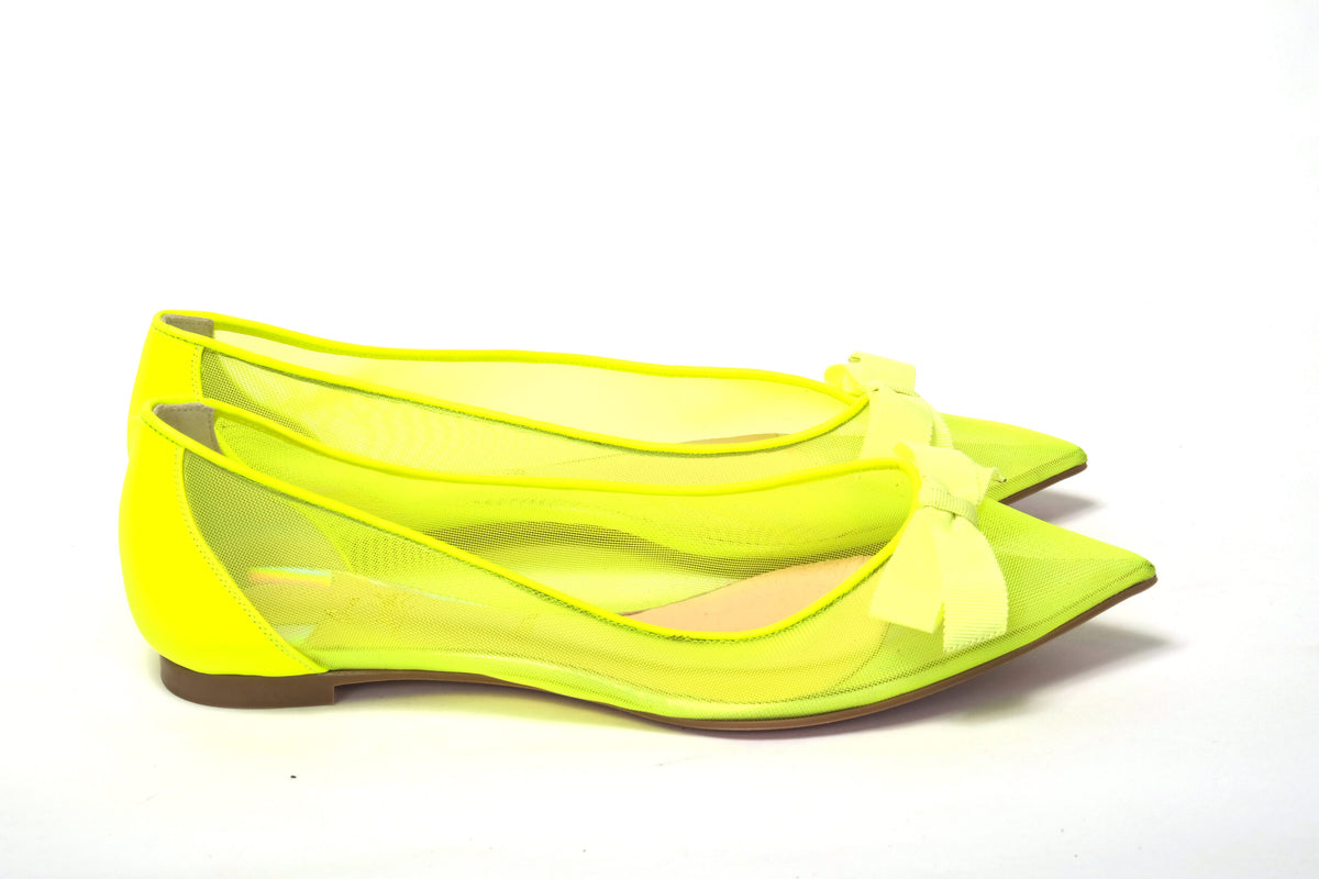 Christian Louboutin Chaussures plates à bout pointu jaune fluo