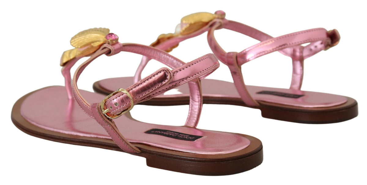 Sandales chics en cuir rose Dolce &amp; Gabbana avec des ornements exquis