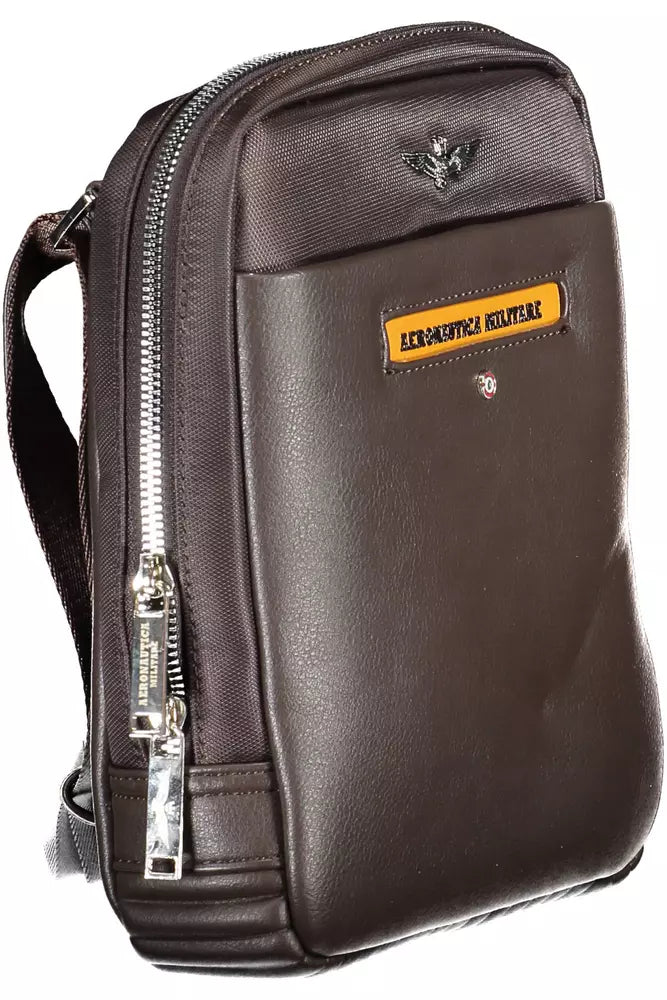 Bolso de hombro vintage marrón con detalles refinados de Aeronautica Militare