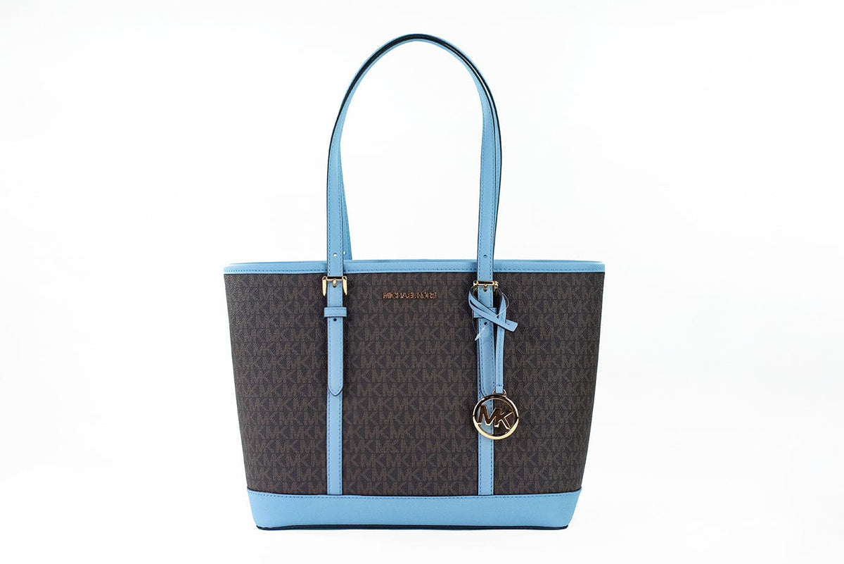 Bolso tote de hombro de PVC en color azul pálido y marrón Jet Set Travel de Michael Kors