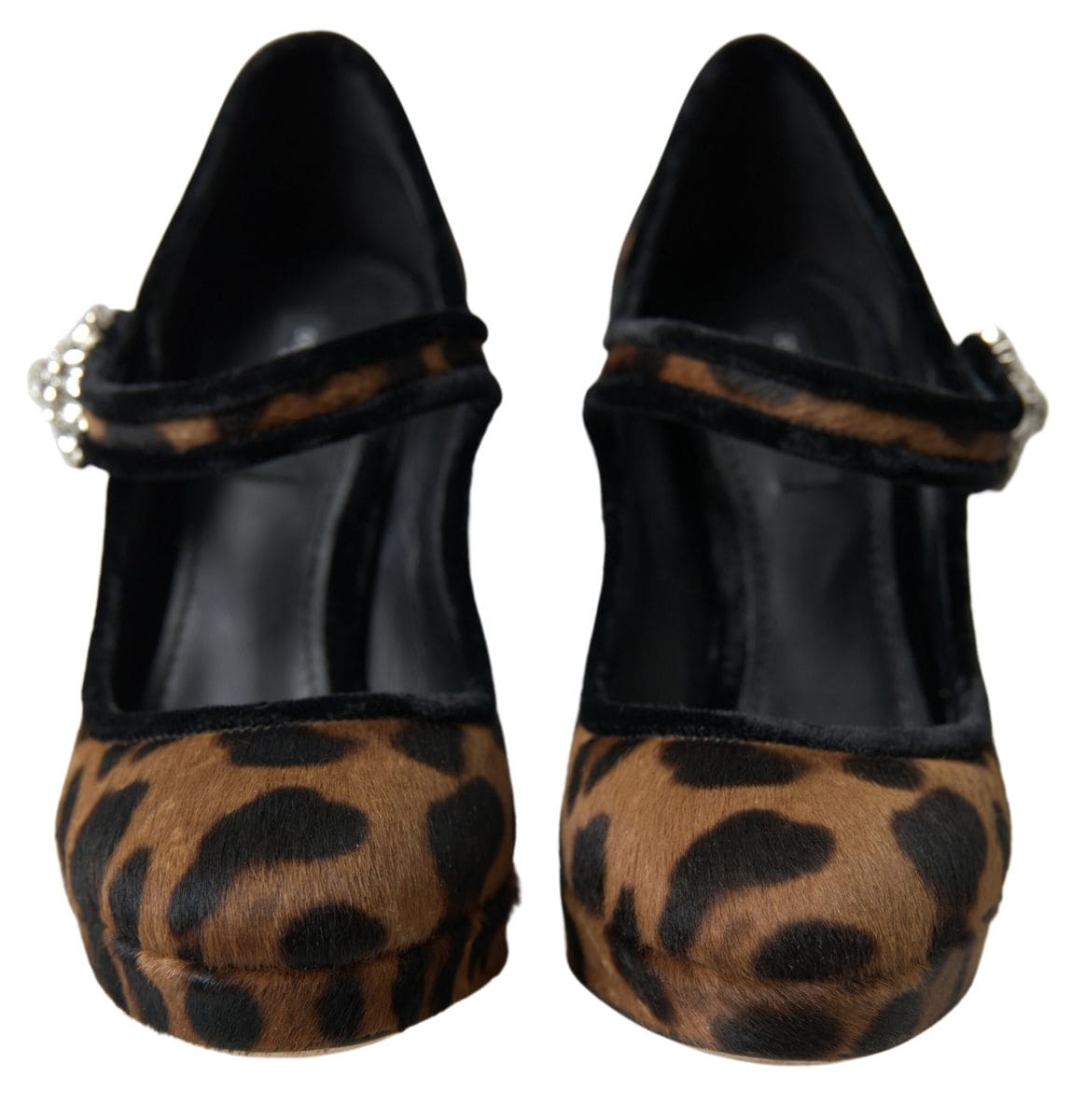 Elegantes zapatos de tacón de leopardo de Dolce &amp; Gabbana para una sofisticación chic