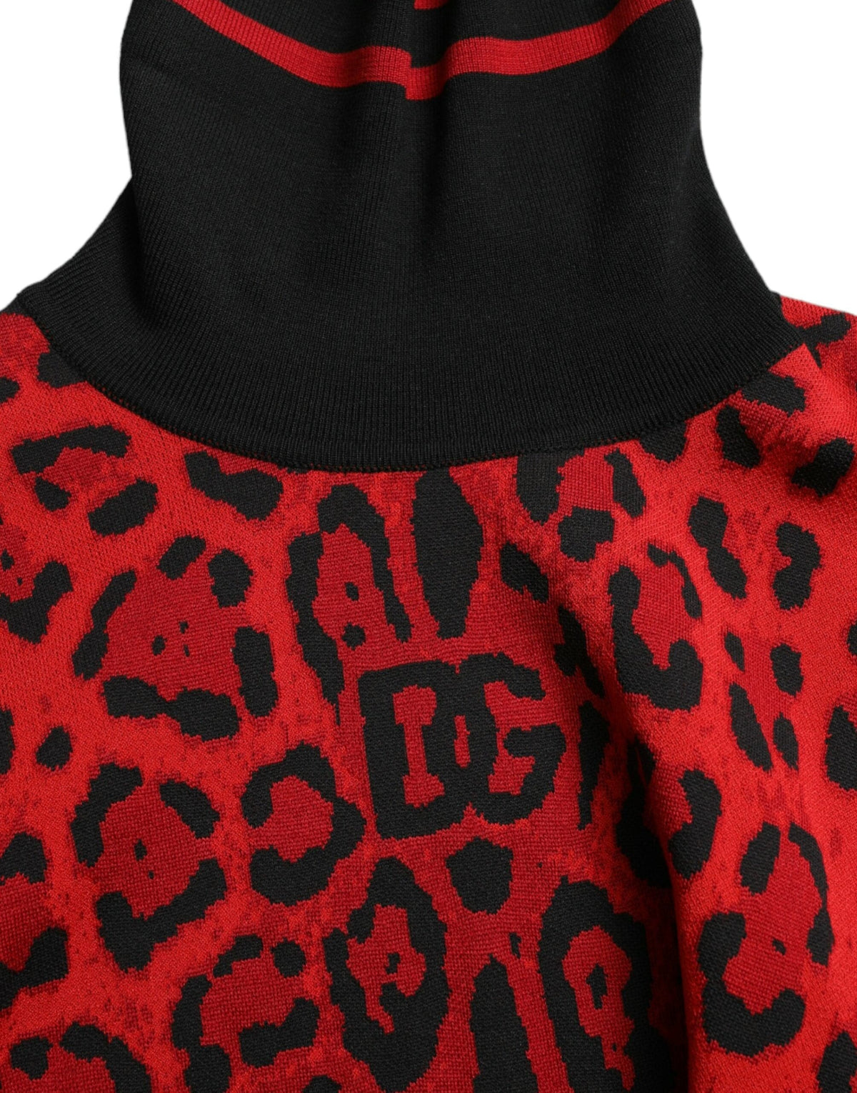 Dolce & Gabbana Elegant Leopard Turtleneck Sweater