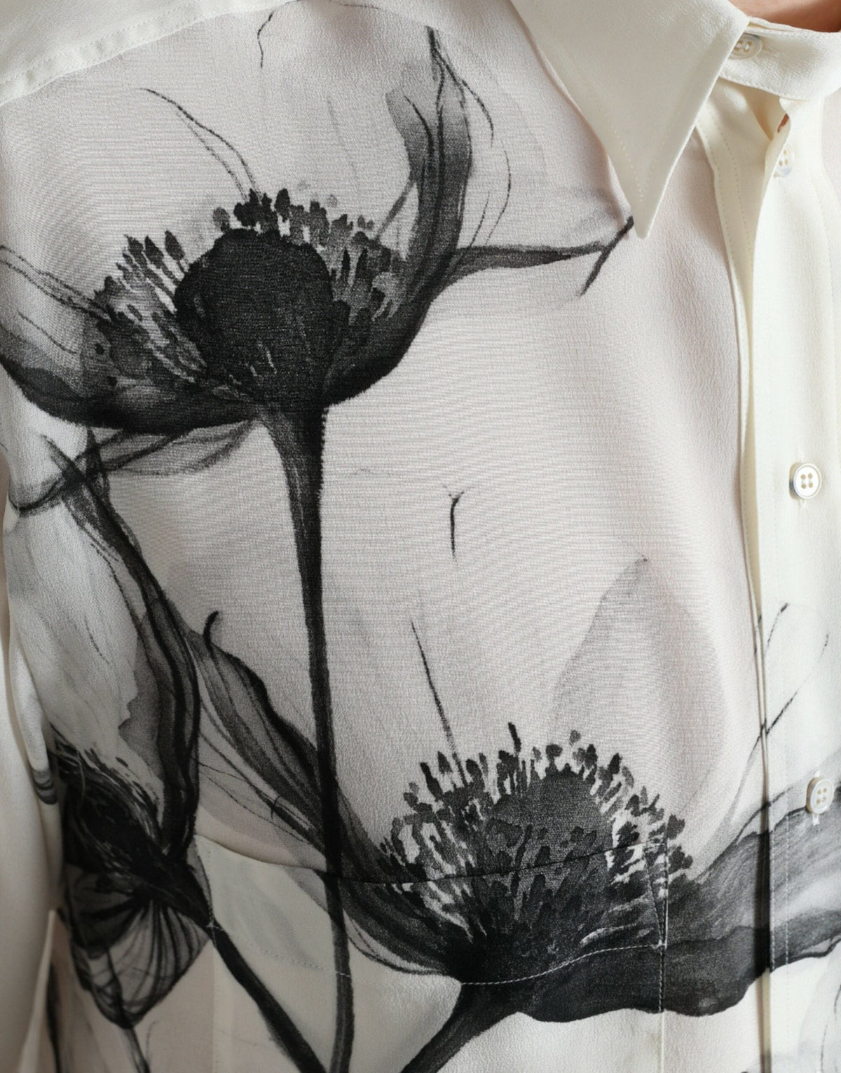 Camisa elegante de seda con estampado floral de Dolce &amp; Gabbana