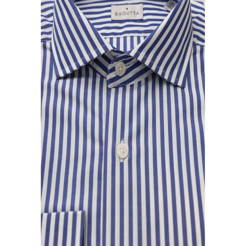 Camisa de cuello francés de corte medio en azul claro de Bagutta Chic