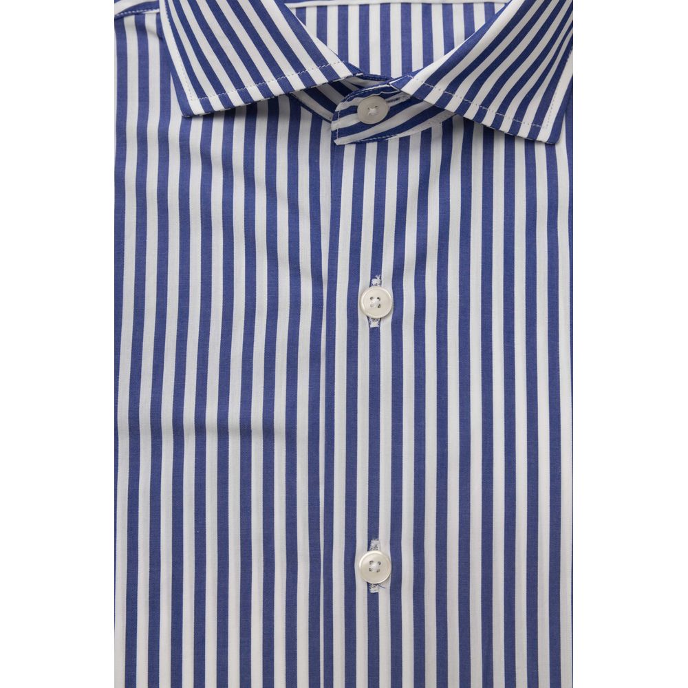 Camisa de cuello francés de corte medio en azul claro de Bagutta Chic