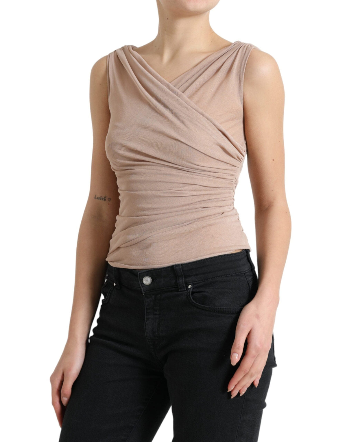 Elegante top sin mangas con escote en V en color beige de Dolce &amp; Gabbana