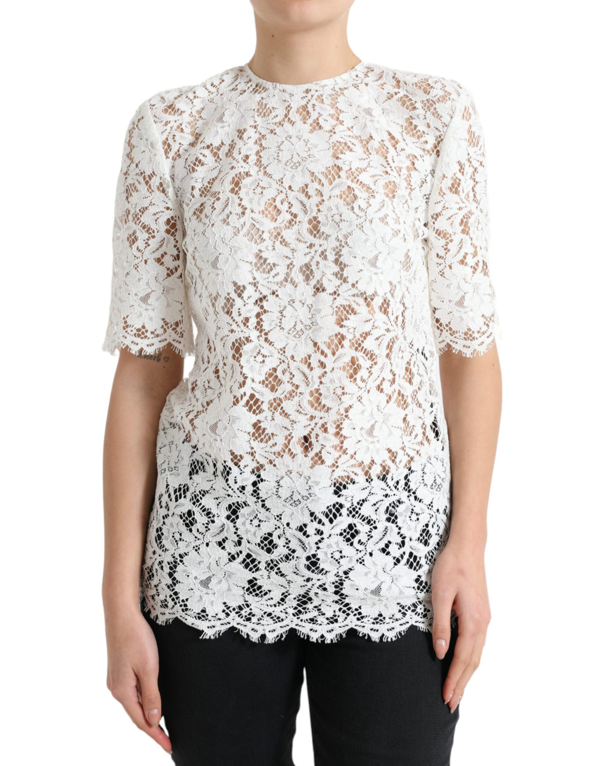 Blusa elegante de encaje blanco de Dolce &amp; Gabbana