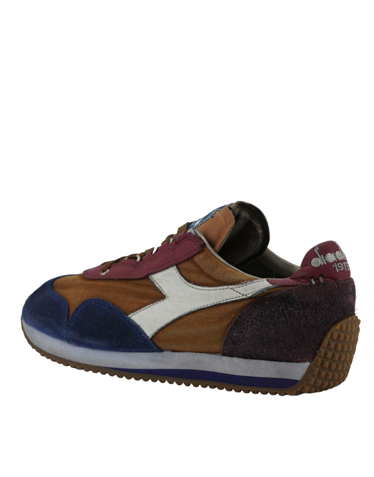 Zapatillas Diadora Equipe H Dirty Stone Wash Evo en color avellana