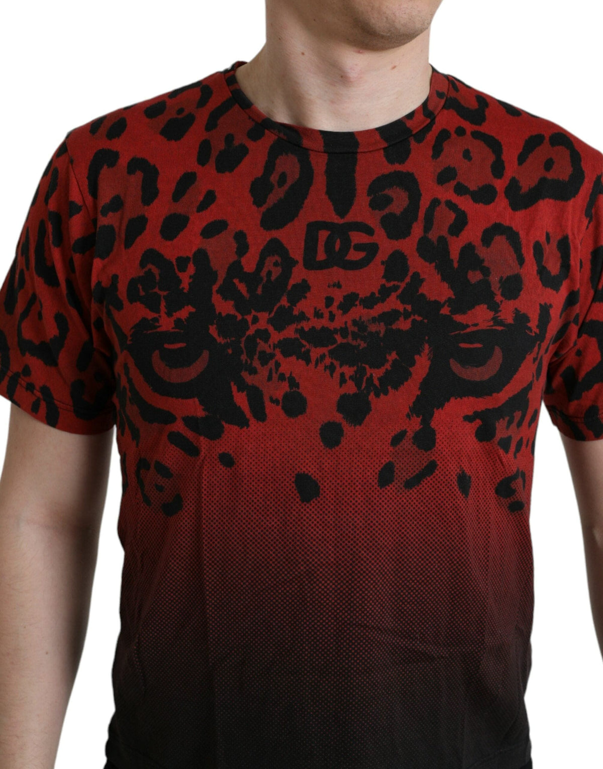 Camiseta de cuello redondo con estampado de leopardo rojo de Dolce &amp; Gabbana