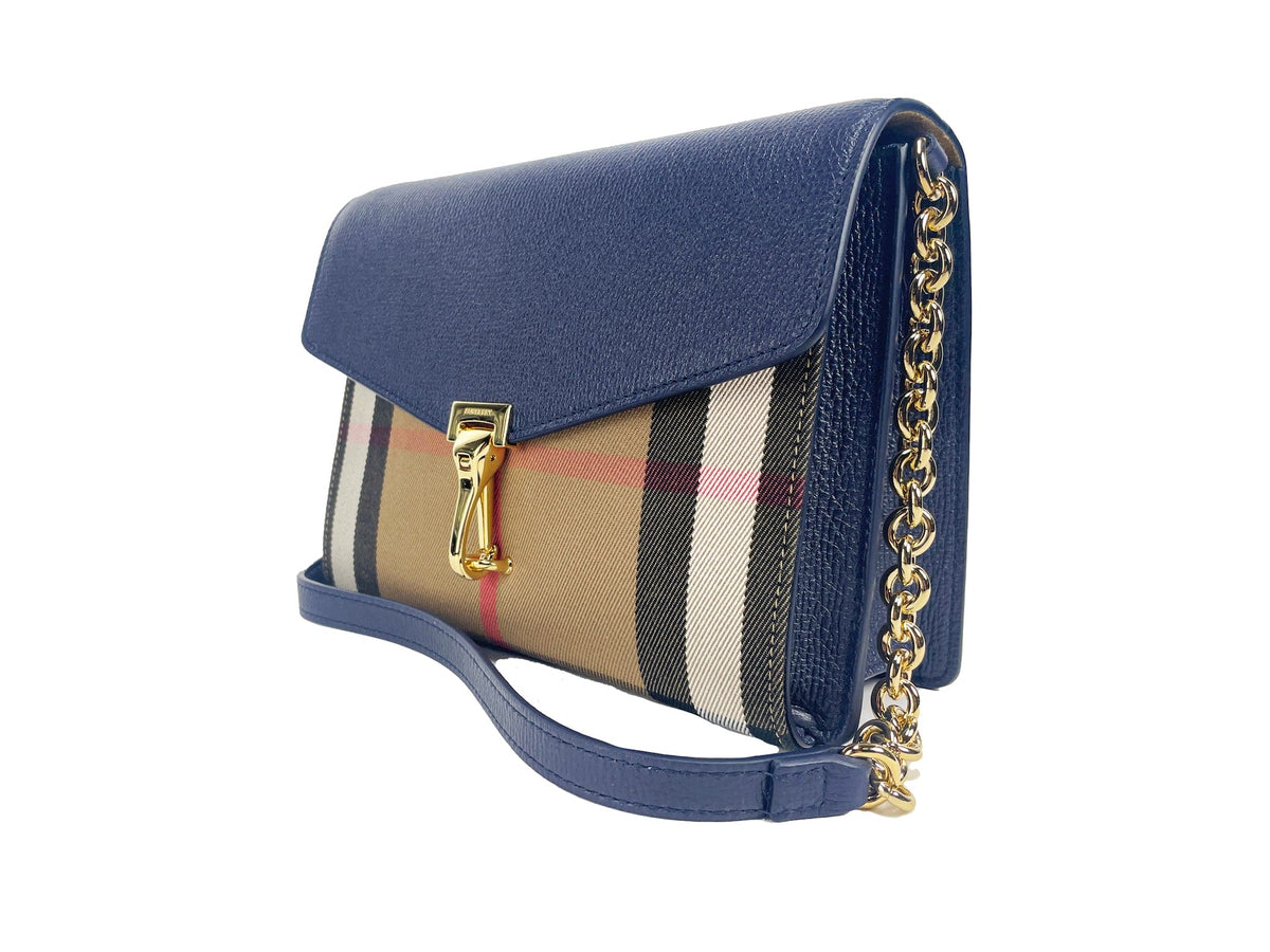 Bolso bandolera pequeño de piel con cuadros en azul Regency House Check de Burberry Macken