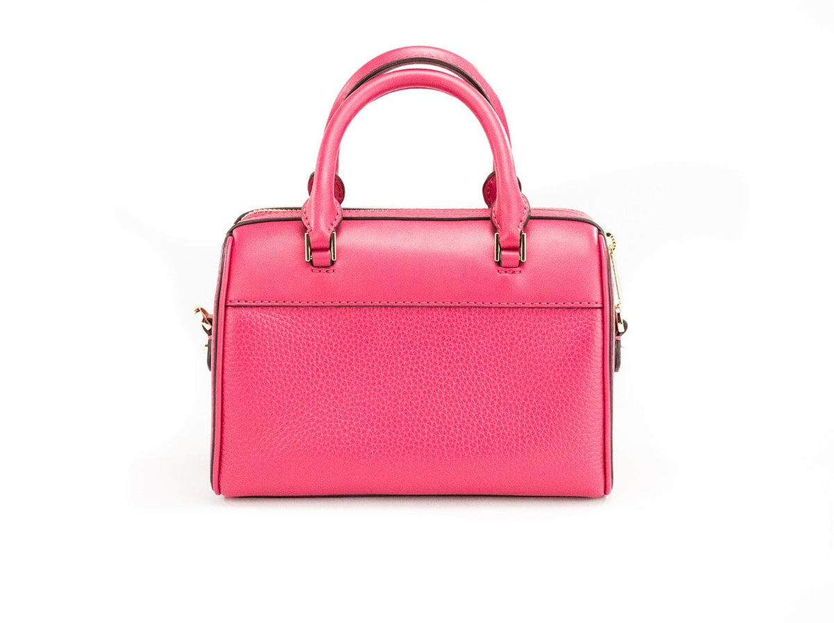 Sac à main à bandoulière en cuir rose carmin Michael Kors Travel XS