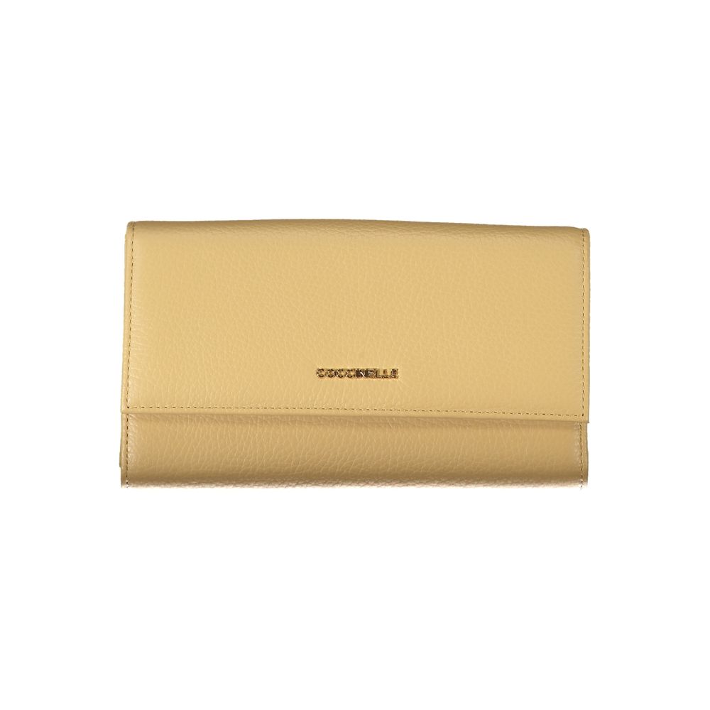 Cartera de piel beige Coccinelle