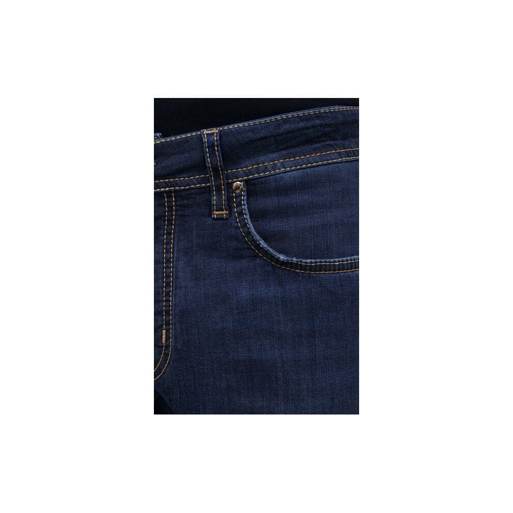 Le jean Sleek Bard de Jacob Cohen pour l'homme moderne