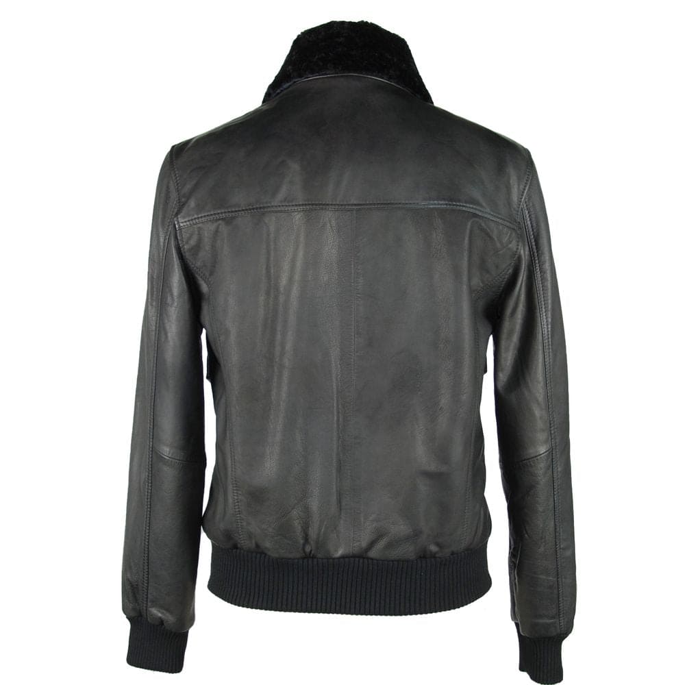 Chaqueta elegante de cuero negro con cremallera de Emilio Romanelli