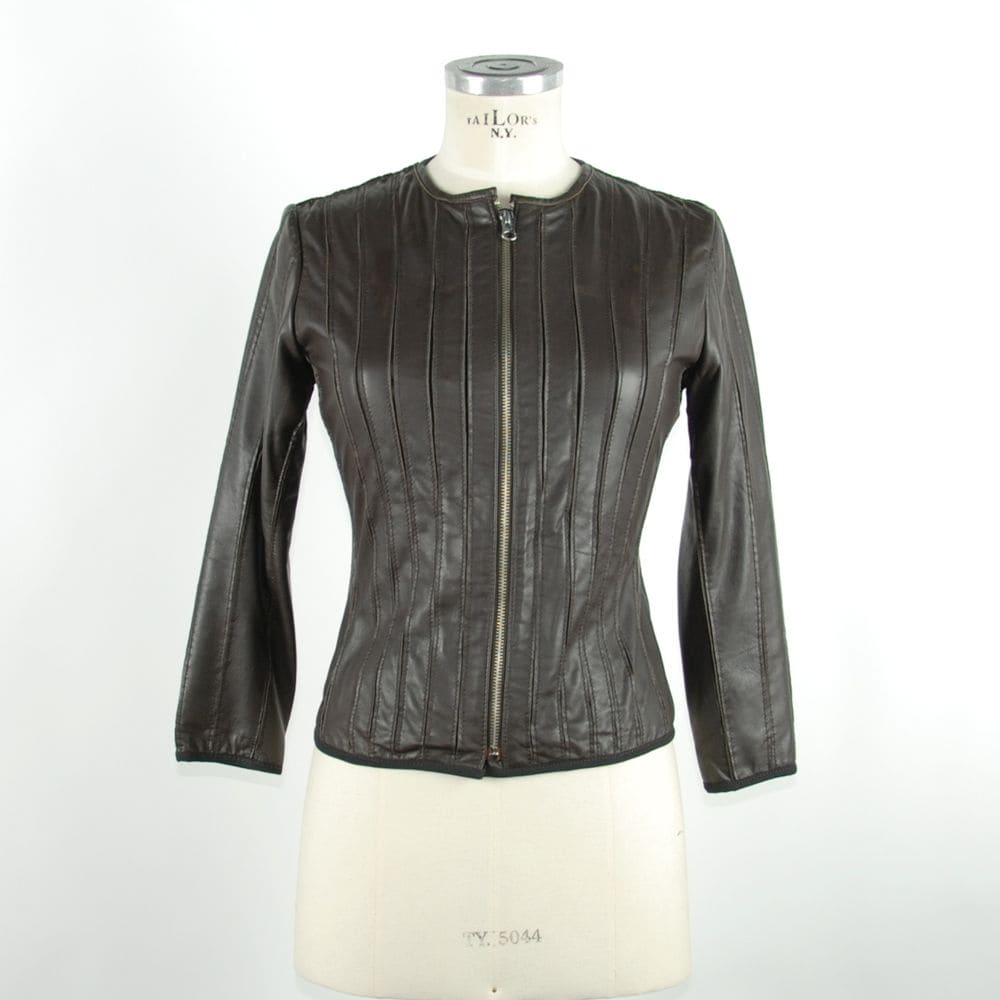 Chaqueta de cuero negra elegante de Emilio Romanelli para veladas elegantes