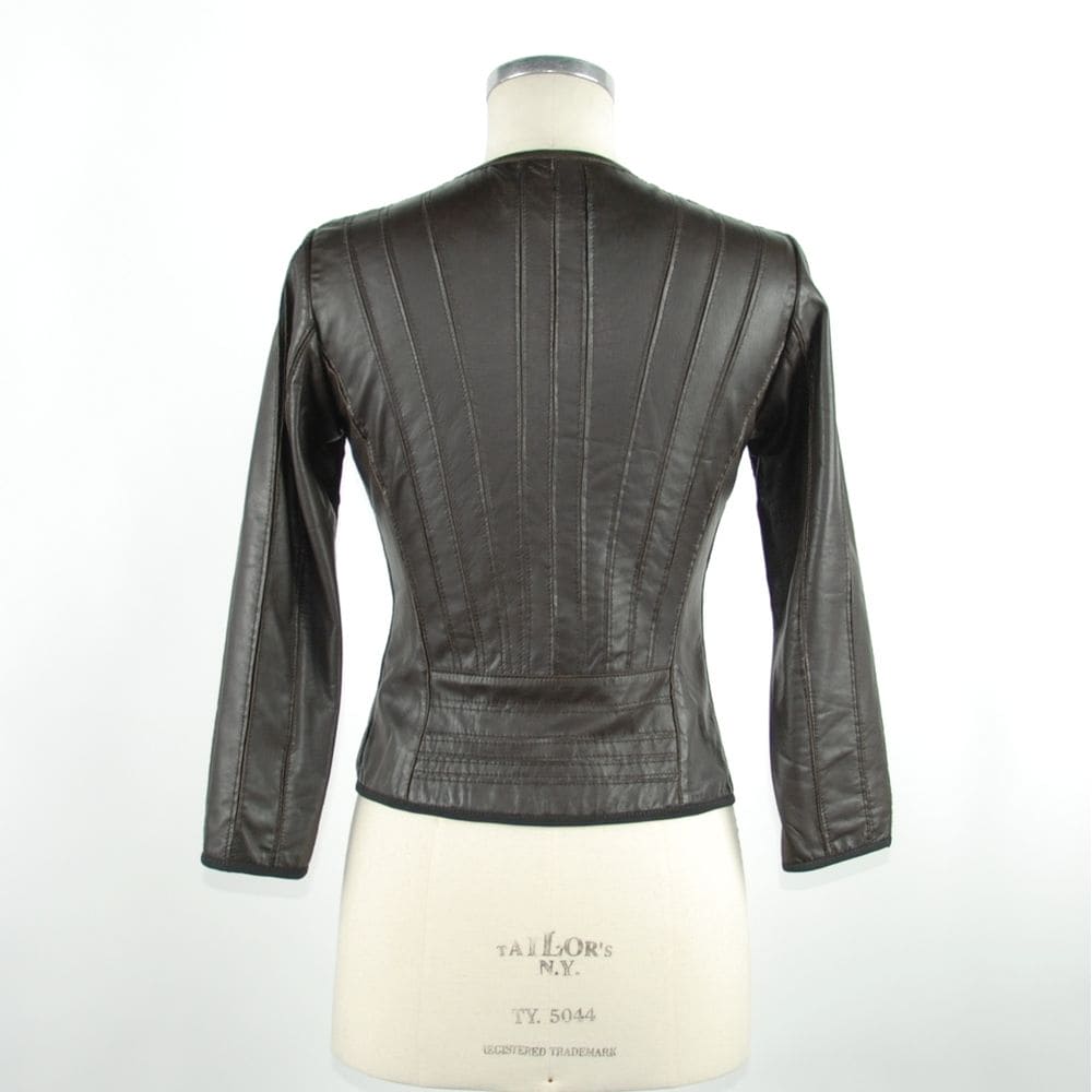 Chaqueta de cuero negra elegante de Emilio Romanelli para veladas elegantes