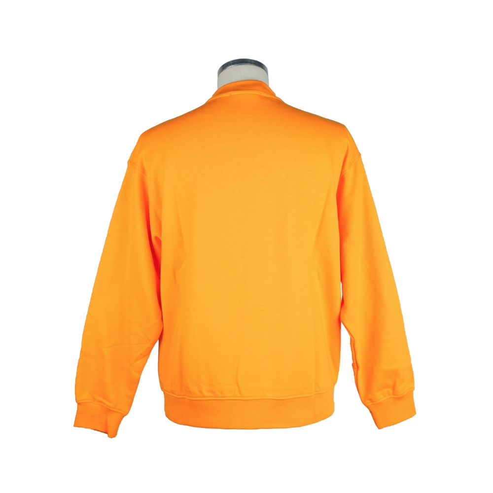 Sudadera con cuello redondo y logotipo naranja elegante de la industria farmacéutica