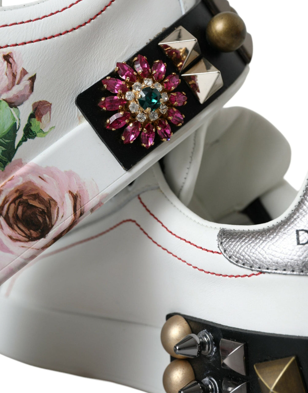 Zapatillas deportivas blancas de piel con rosas de cristal y flores de Dolce &amp; Gabbana