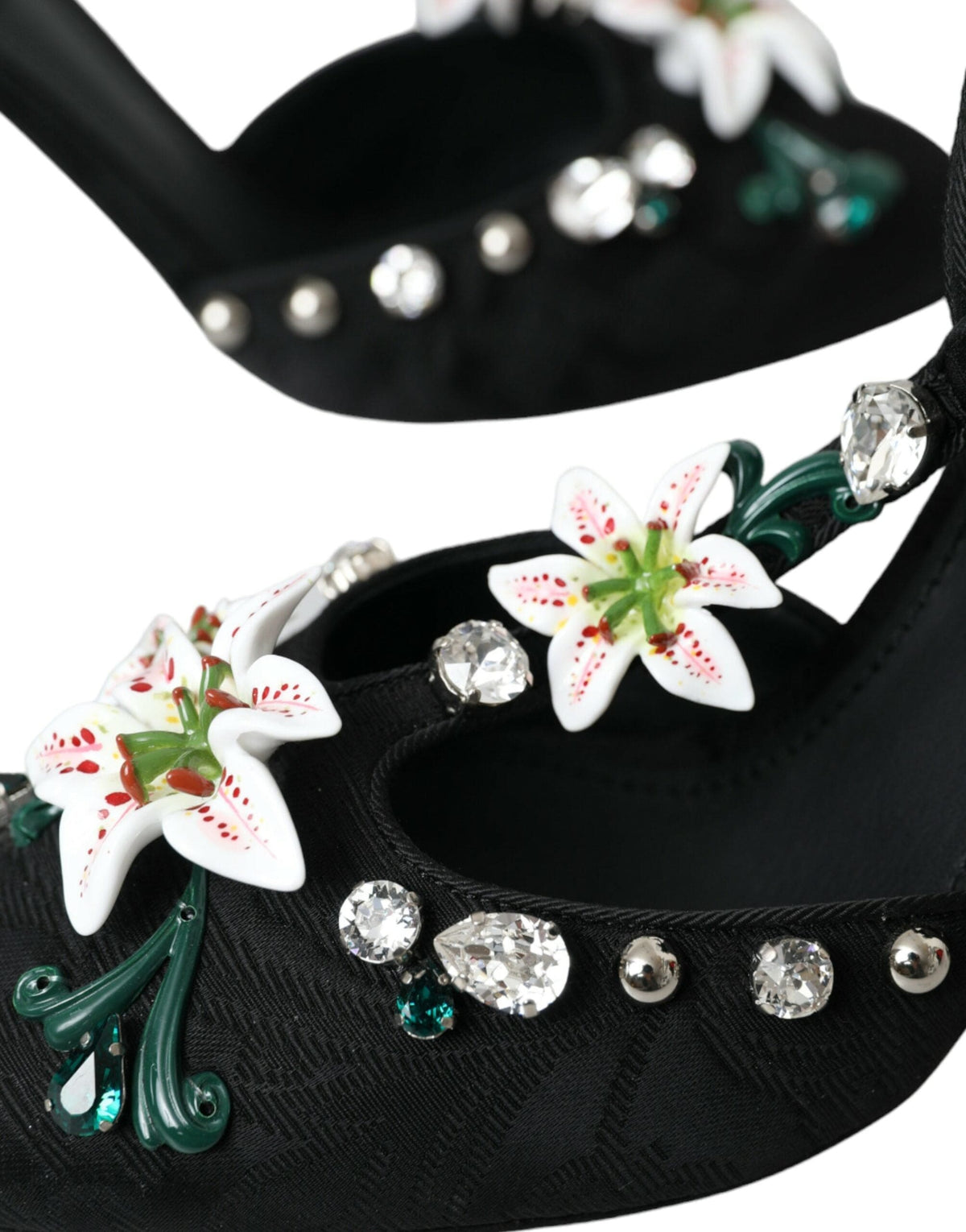 Zapatos de tacón con cristales y diseño de lirios negros de Dolce &amp; Gabbana