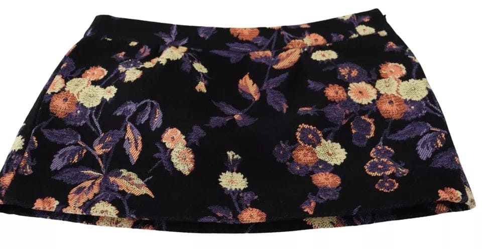 Mini-jupe trapèze taille mi-haute à broderies florales noires Dsquared²